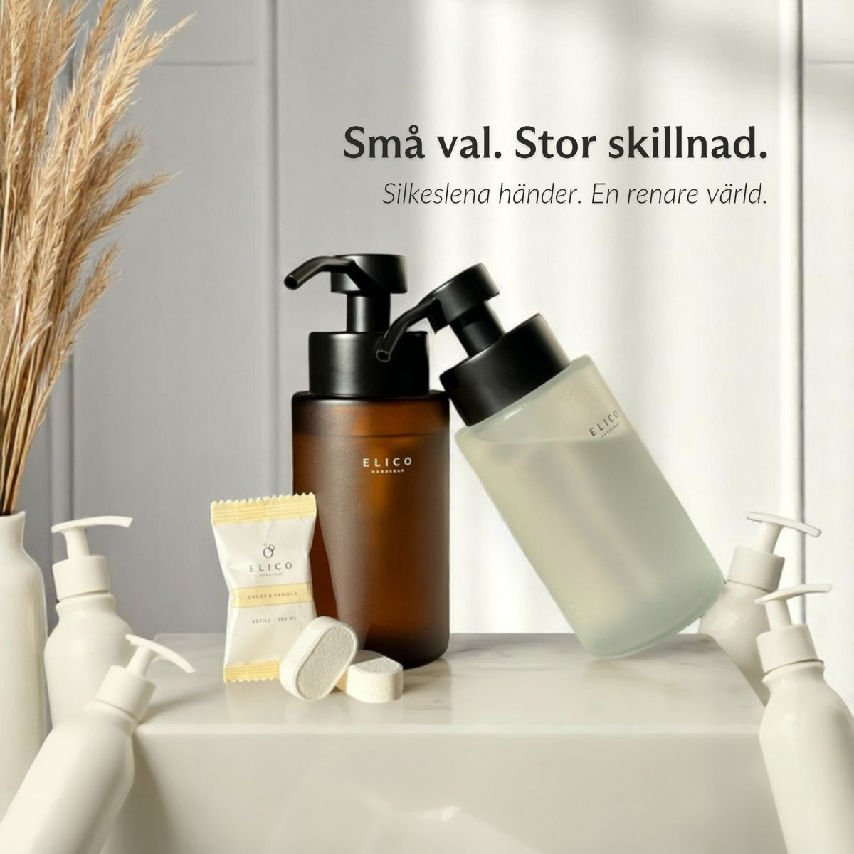 Elico handtvålsdispensrar i amber och frostat glas med refilltabletter: små val, stor skillnad. Silkeslena händer, en renare värld